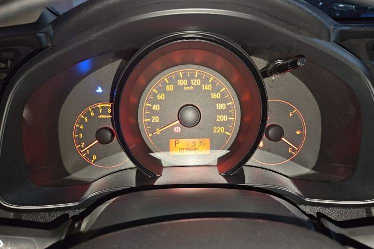 Used Honda Fit 2014 1.5L LX CVT Comfort Model Instrument Cluster
