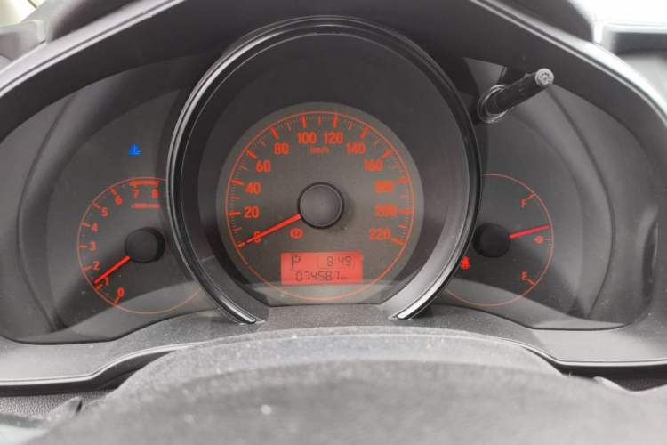 Used Honda Fit 2014 1.5L LX CVT Comfort Model Instrument Cluster