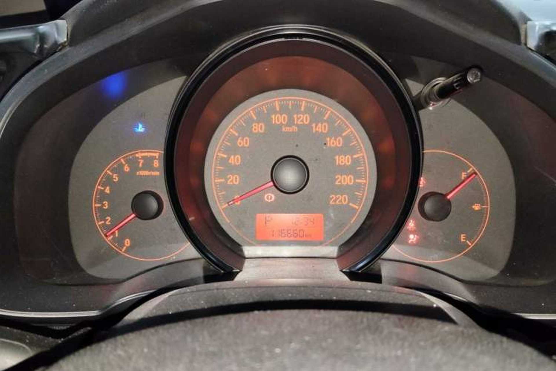 Used Honda Fit 2014 1.5L LX CVT Comfort Model Instrument Cluster