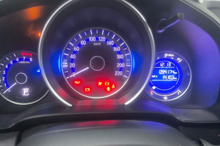 Used Honda Fit 2014 1.5L SE CVT Fashion Model Instrument Cluster