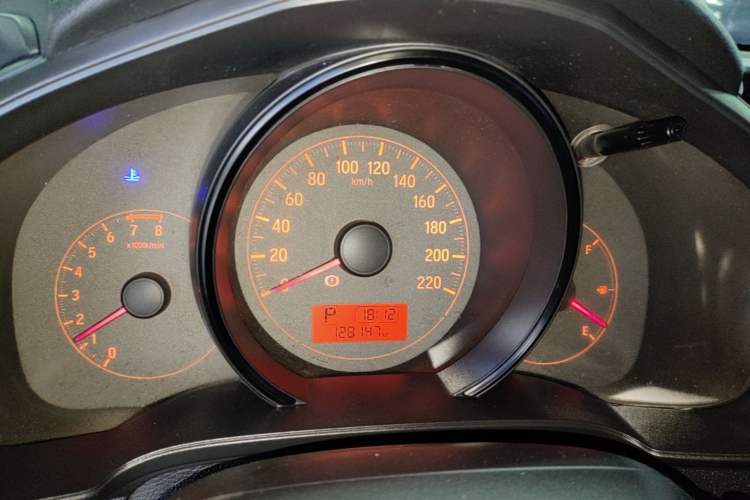 Used Honda Fit 2014 1.5L LX CVT Comfort Model Instrument Cluster