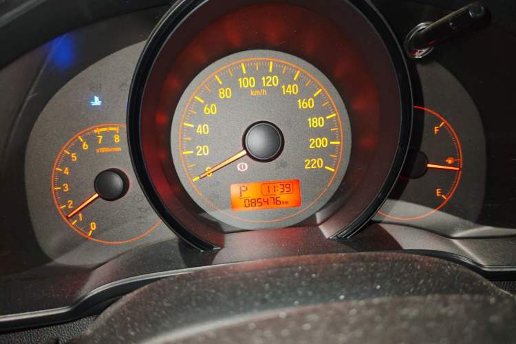 Used Honda Fit 2014 1.5L LX CVT Comfort Model Instrument Cluster