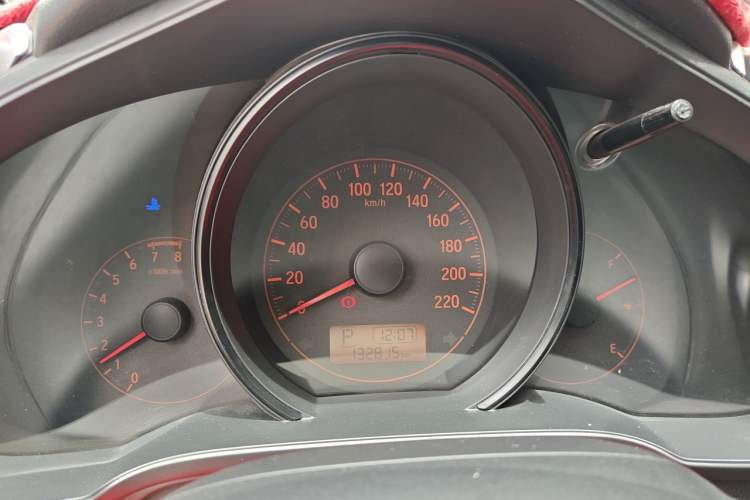Used Honda Fit 2014 1.5L LX CVT Comfort Model Instrument Cluster