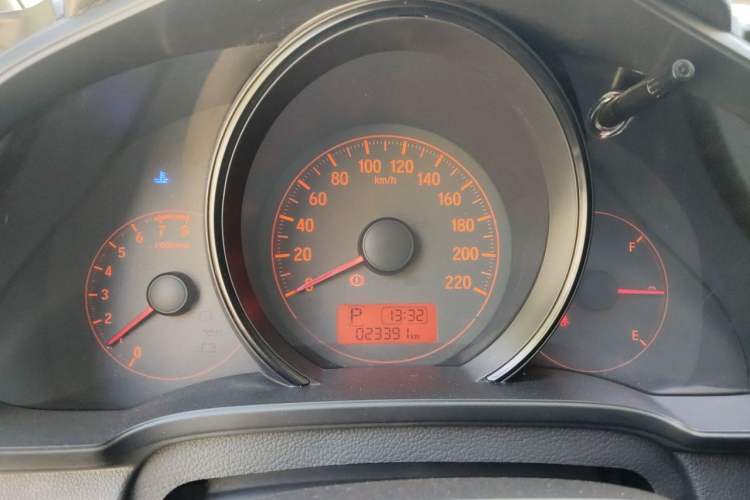 Used Honda Fit 2014 1.5L LX CVT Comfort Model Instrument Cluster
