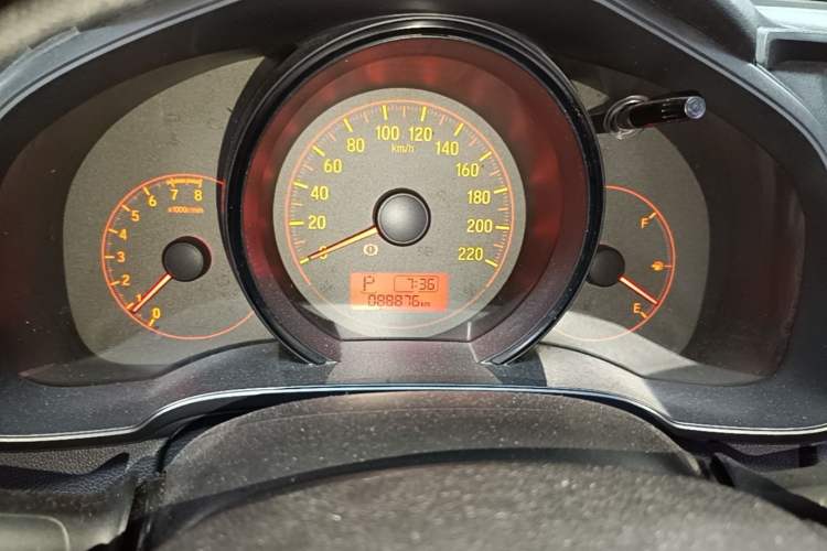 Used Honda Fit 2014 1.5L LX CVT Comfort Model Instrument Cluster