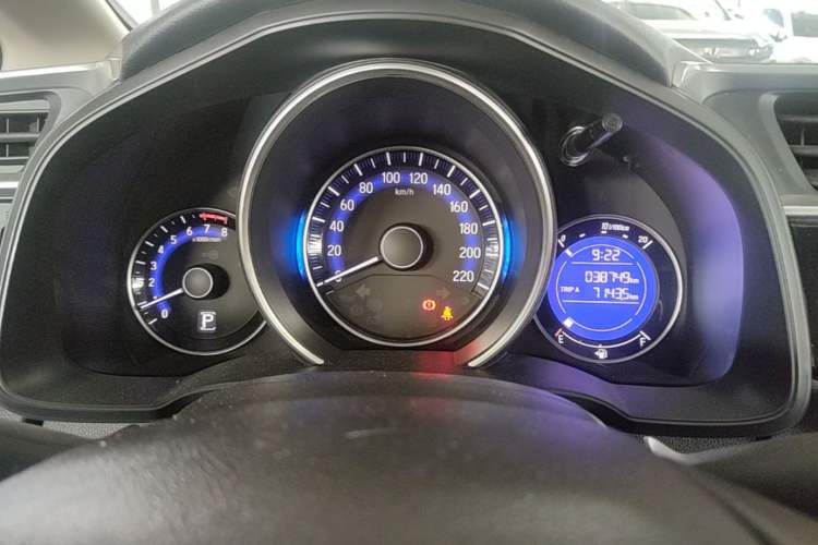 Used Honda Fit 2014 1.5L SE CVT Fashion Model Instrument Cluster