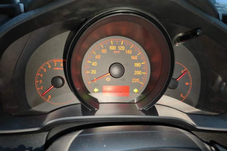 Used Honda Fit 2014 1.5L LX CVT Comfort Model Instrument Cluster