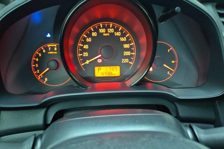 Used Honda Fit 2014 1.5L LX CVT Comfort Model Instrument Cluster