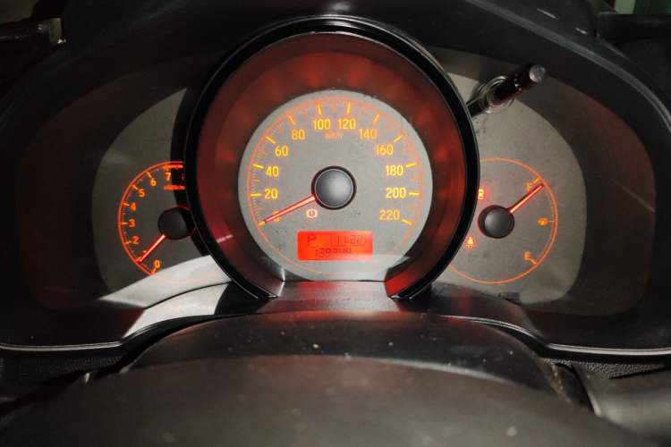 Used Honda Fit 2014 1.5L LX CVT Comfort Model Instrument Cluster