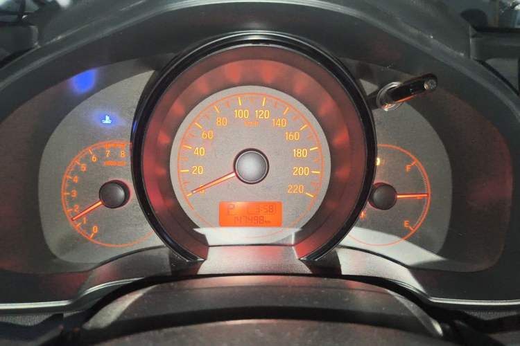 Used Honda Fit 2014 1.5L LX CVT Comfort Model Instrument Cluster