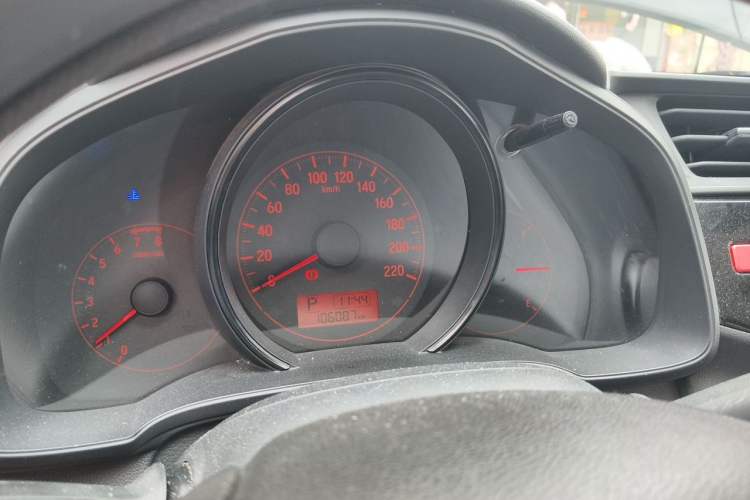 Used Honda Fit 2014 1.5L LX CVT Comfort Model Instrument Cluster