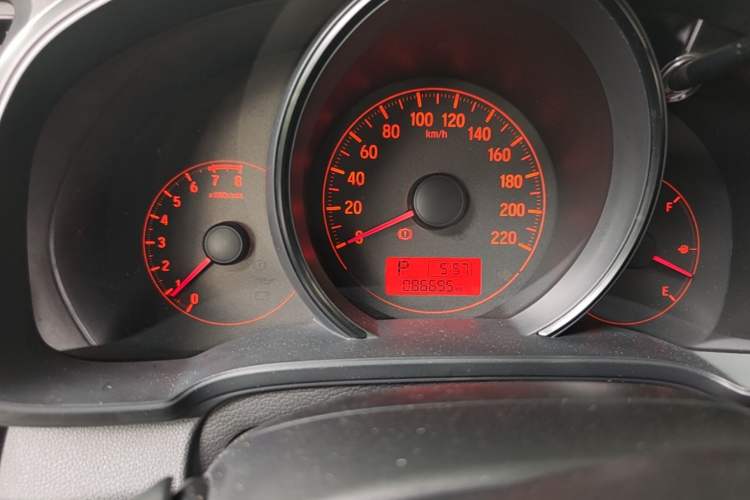 Used Honda Fit 2014 1.5L LX CVT Comfort Model Instrument Cluster