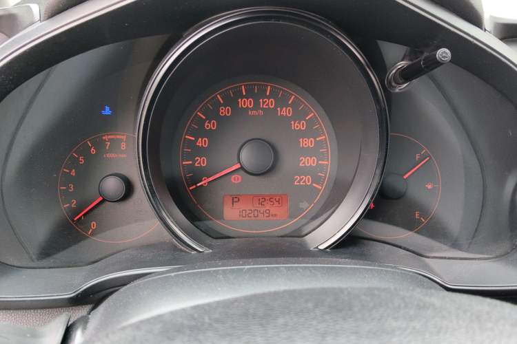 Used Honda Fit 2014 1.5L SE CVT Fashion Model Instrument Cluster
