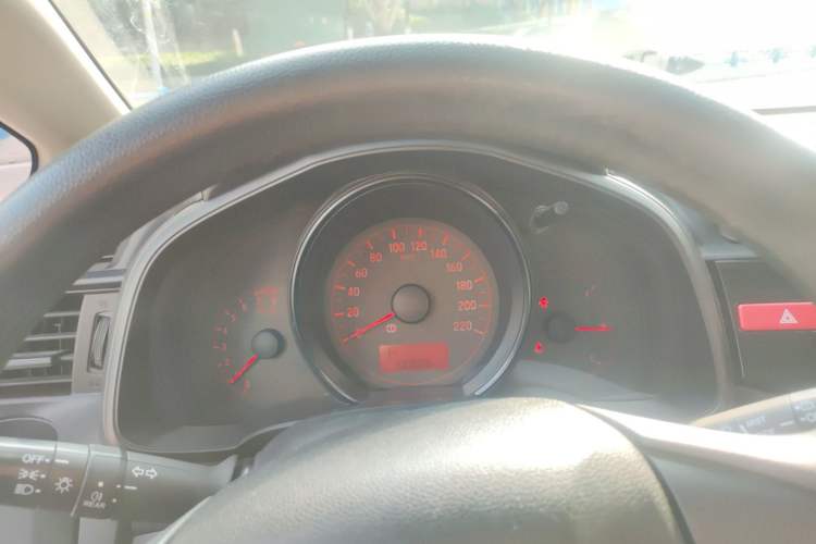 Used Honda Fit 2014 1.5L LX CVT Comfort Model Instrument Cluster