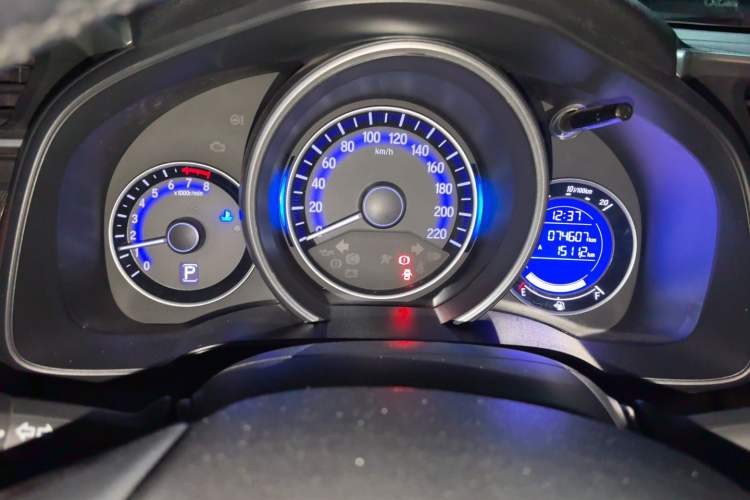 Used Honda Fit 2014 1.5L SE CVT Fashion Model Instrument Cluster