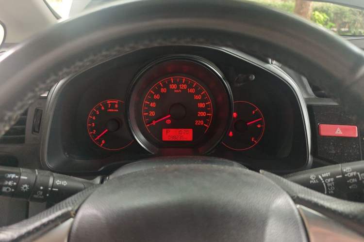 Used Honda Fit 2014 1.5L LX CVT Comfort Model Instrument Cluster
