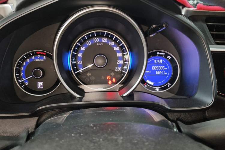 Used Honda Fit 2014 1.5L SE CVT Fashion Model Instrument Cluster
