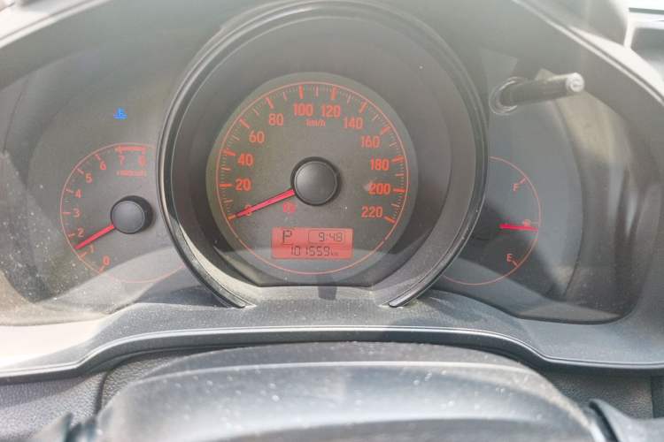 Used Honda Fit 2014 1.5L LX CVT Comfort Model Instrument Cluster