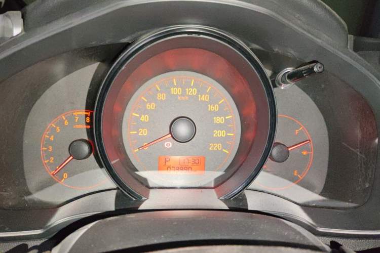 Used Honda Fit 2014 1.5L LX CVT Comfort Model Instrument Cluster