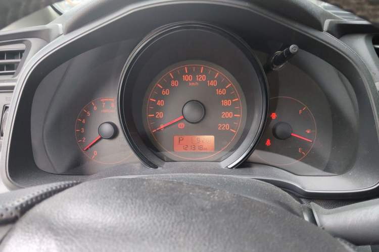 Used Honda Fit 2014 1.5L LX CVT Comfort Model Instrument Cluster