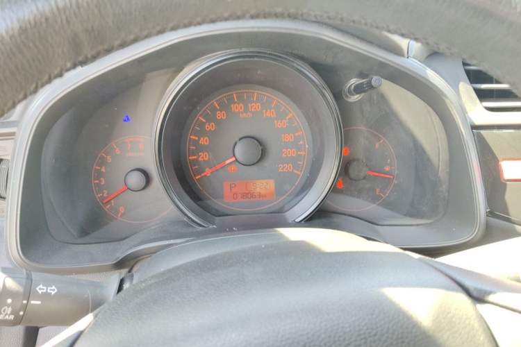 Used Honda Fit 2014 1.5L LX CVT Comfort Model Instrument Cluster