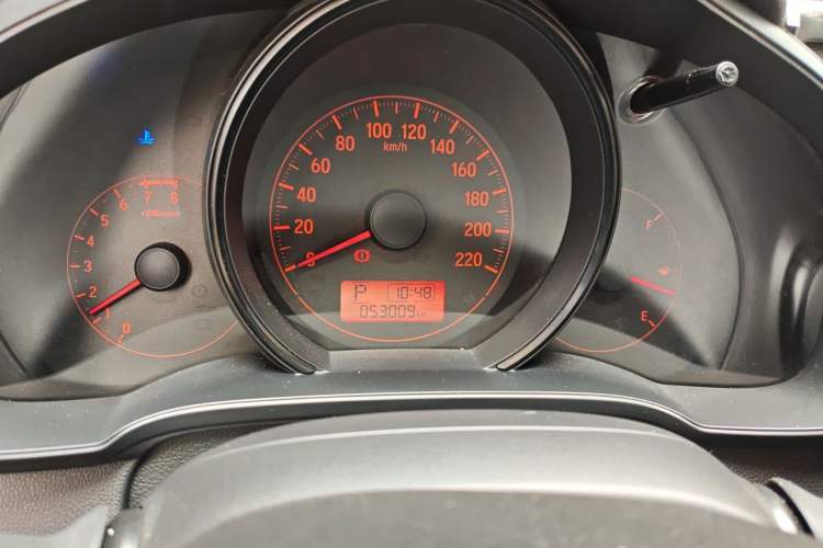 Used Honda Fit 2014 1.5L LX CVT Comfort Model Instrument Cluster