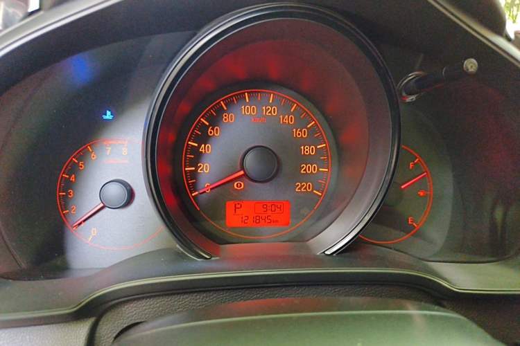 Used Honda Fit 2014 1.5L LX CVT Comfort Model Instrument Cluster