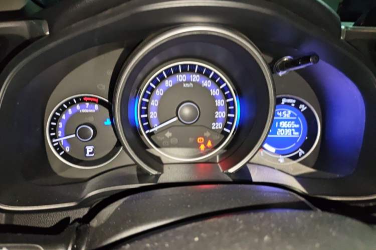 Used Honda Fit 2014 1.5L SE CVT Fashion Model Instrument Cluster