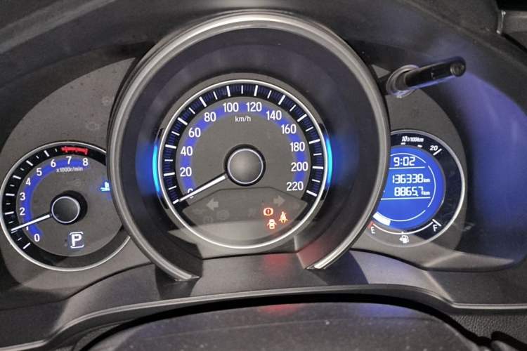 Used Honda Fit 2014 1.5L SE CVT Fashion Model Instrument Cluster