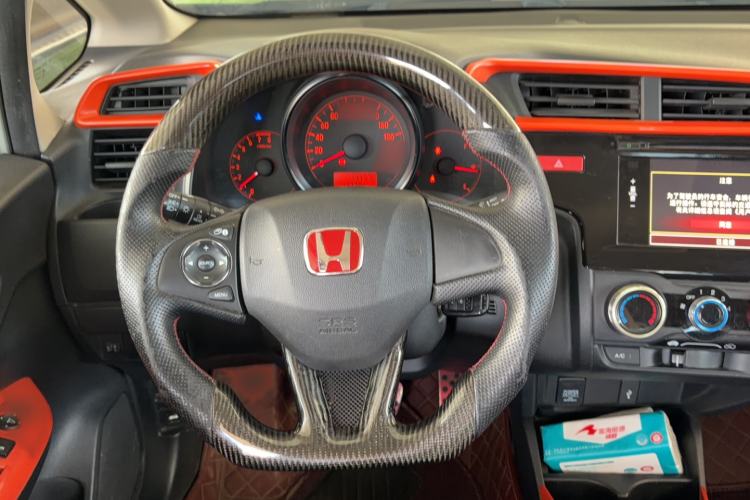 Used Honda Fit 2014 1.5L LX Manual Comfort Model Interior 1