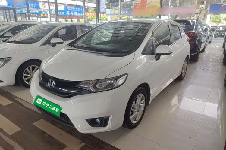 Used Honda Fit 2014 1.5L SE CVT Fashion Model Guazi used car, China used car export, Used car for sale, Used  cars, Cheapest cars for sale