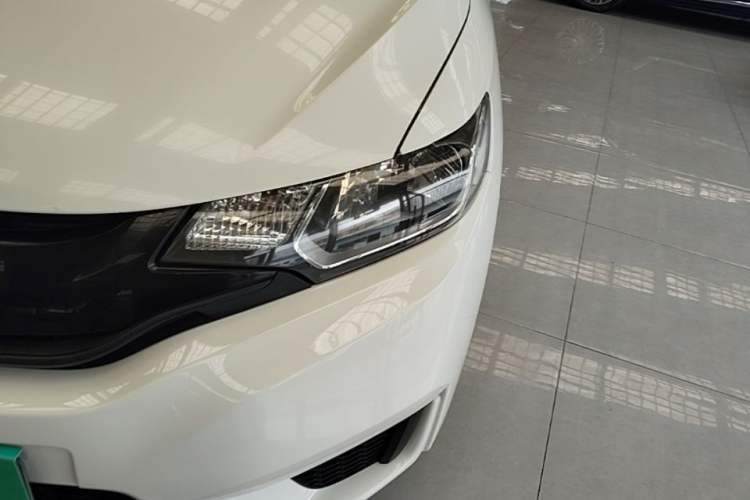 Used Honda Fit 2014 1.5L LX CVT Comfort Model Left Front Headlight