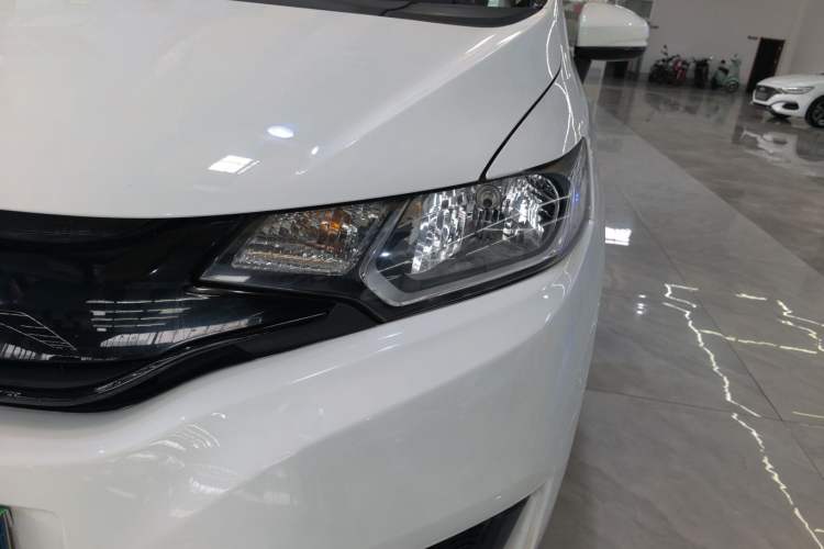 Used Honda Fit 2014 1.5L LX CVT Comfort Model Left Front Headlight