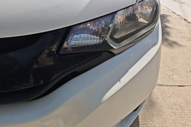 Used Honda Fit 2014 1.5L LX CVT Comfort Model Left Front Headlight