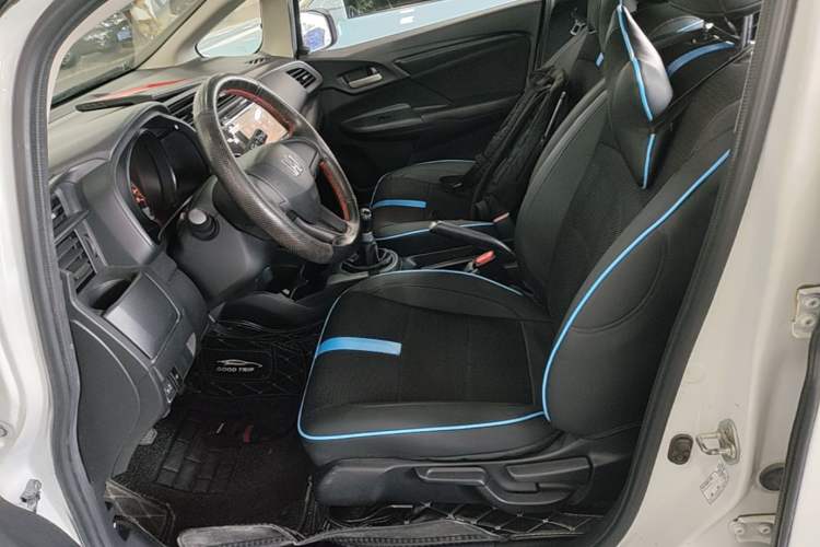Used Honda Fit 2014 1.5L LX Manual Comfort Model Left Front Seat