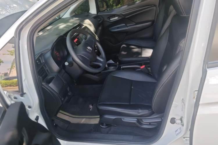 Used Honda Fit 2014 1.5L LX CVT Comfort Model Left Front Seat