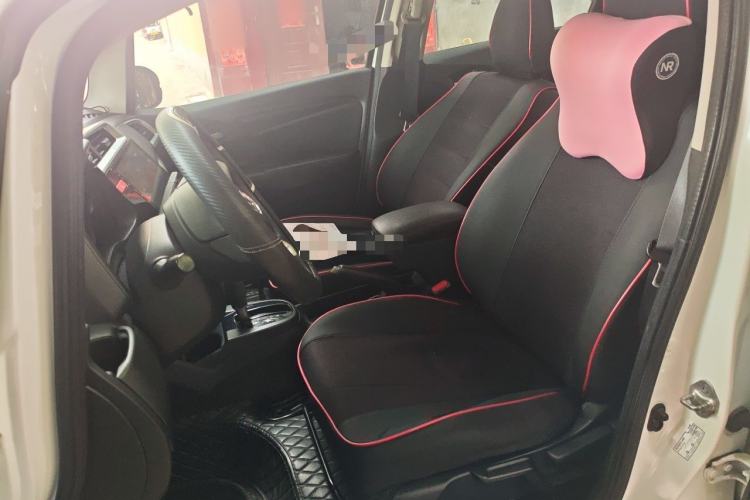 Used Honda Fit 2014 1.5L LX CVT Comfort Model Left Front Seat