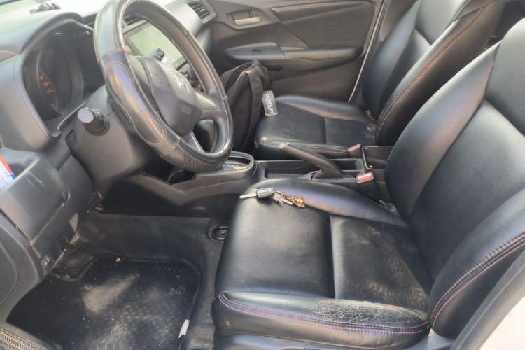 Used Honda Fit 2014 1.5L LX CVT Comfort Model Left Front Seat
