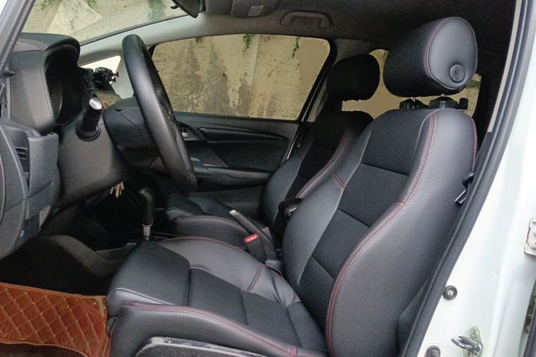 Used Honda Fit 2014 1.5L LX CVT Comfort Model Left Front Seat