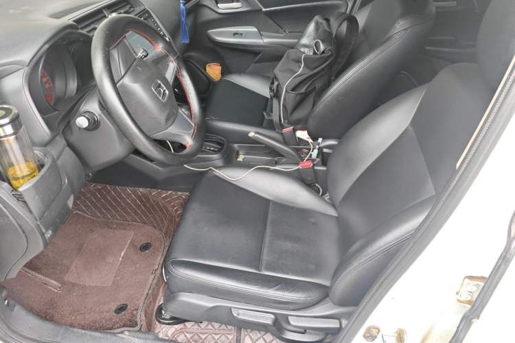 Used Honda Fit 2014 1.5L LX CVT Comfort Model Left Front Seat