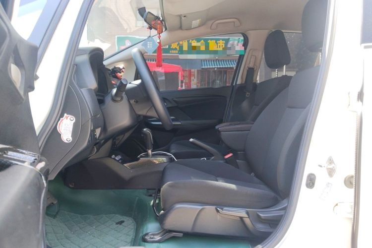 Used Honda Fit 2014 1.5L LX CVT Comfort Model Left Front Seat