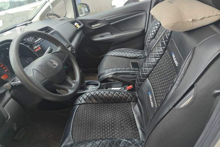 Used Honda Fit 2014 1.5L LX CVT Comfort Model Left Front Seat
