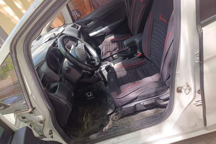 Used Honda Fit 2014 1.5L LX CVT Comfort Model Left Front Seat