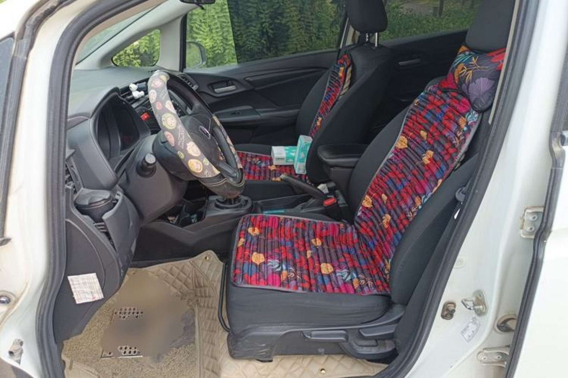 Used Honda Fit 2014 1.5L LX Manual Comfort Model Left Front Seat