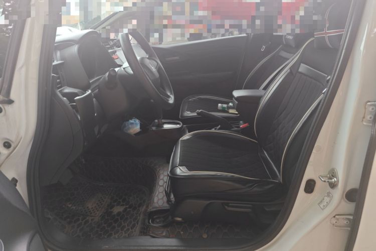 Used Honda Fit 2014 1.5L LX CVT Comfort Model Left Front Seat