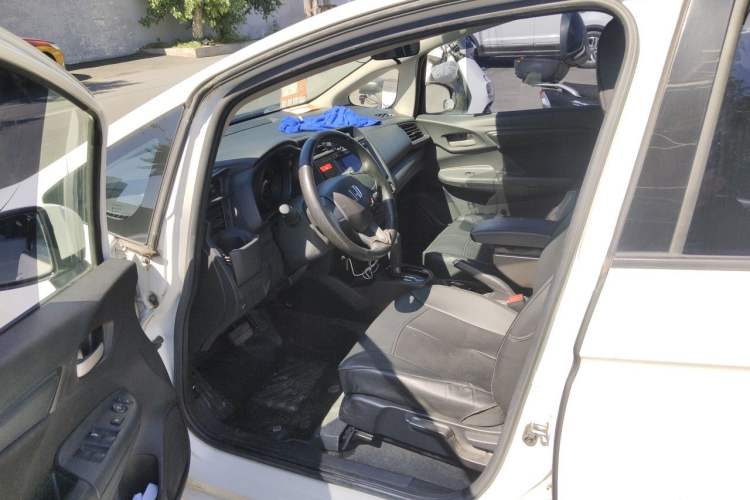 Used Honda Fit 2014 1.5L LX CVT Comfort Model Left Front Seat