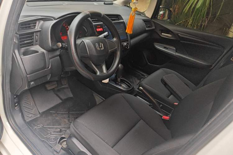 Used Honda Fit 2014 1.5L LX CVT Comfort Model Left Front Seat