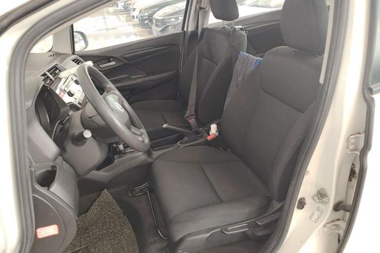 Used Honda Fit 2014 1.5L LX CVT Comfort Model Left Front Seat