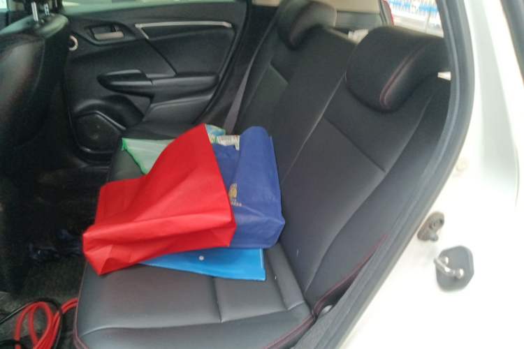Used Honda Fit 2014 1.5L SE CVT Fashion Model Left Rear Seat