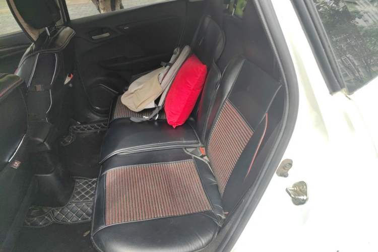 Used Honda Fit 2014 1.5L LX CVT Comfort Model Left Rear Seat